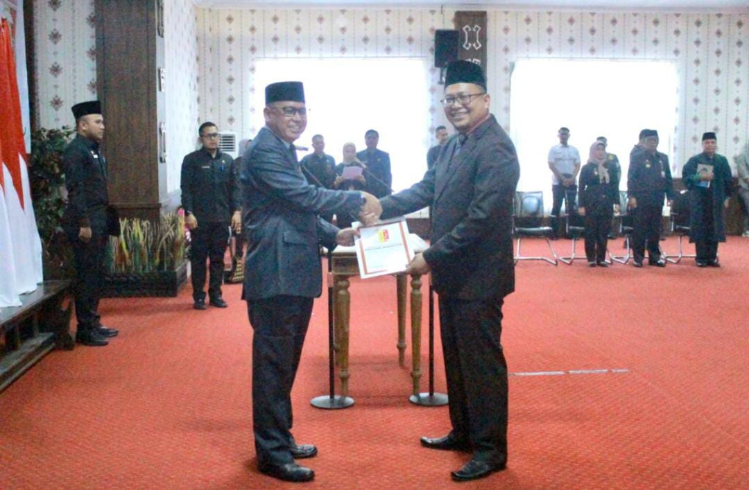 Kepala Dinas PUPR Tulang Bawang Haryanto Resmi Jabat Pj Sekda, Ini Pesan Pj Bupati Ferli Yuledi