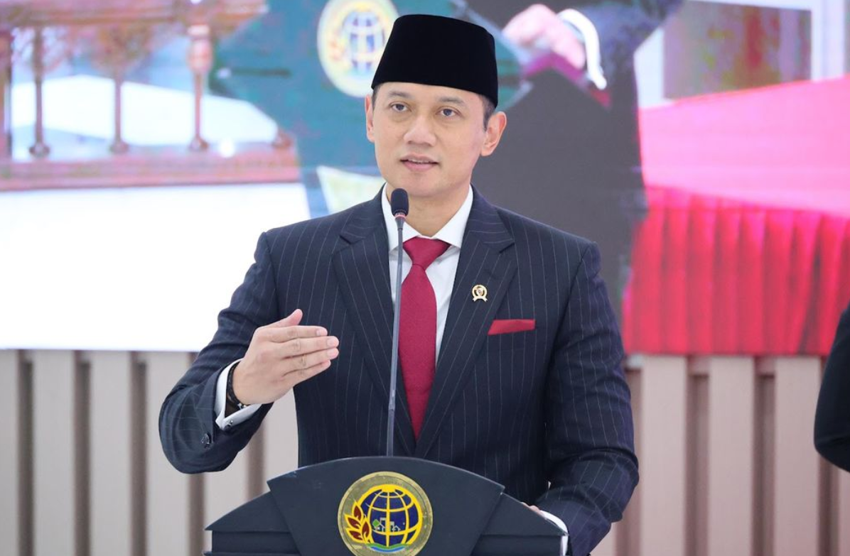 Presiden Prabowo Beri Mandat Khusus kepada Menko AHY untuk Menyelesaikan Kereta Cepat Jakarta-Surabaya