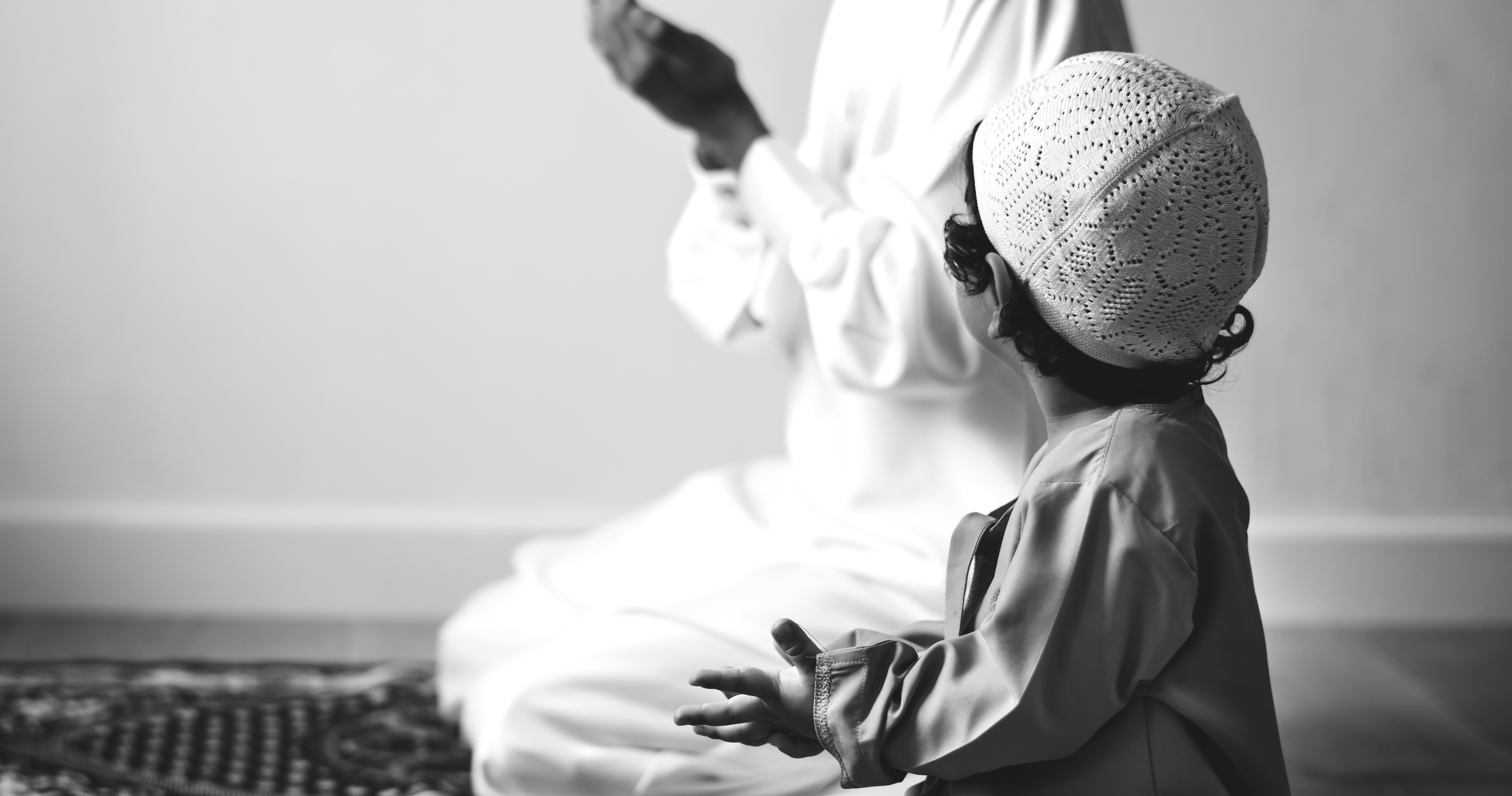 Membangun Optimisme dan Memanfaatkan Peluang dalam Buku 'Bersahabat dengan Malaikat  Rahmat'