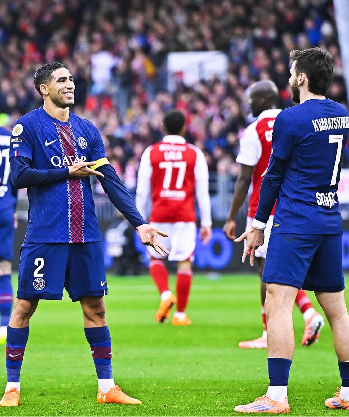 PSG Pesta Gol 3-0 di Markas Brest: Hakimi Cetak Brace, Mbappé Jadi Motor Serangan