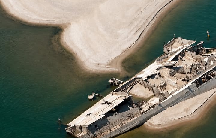 Danube Menyusut Drastis, Dasar Sungai di Budapest Jadi Sorotan