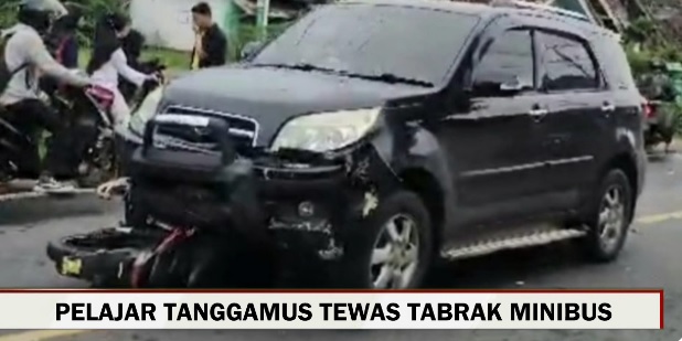 Gagal Nyalip, Pelajar Tanggamus Tewas Tabrak Terios