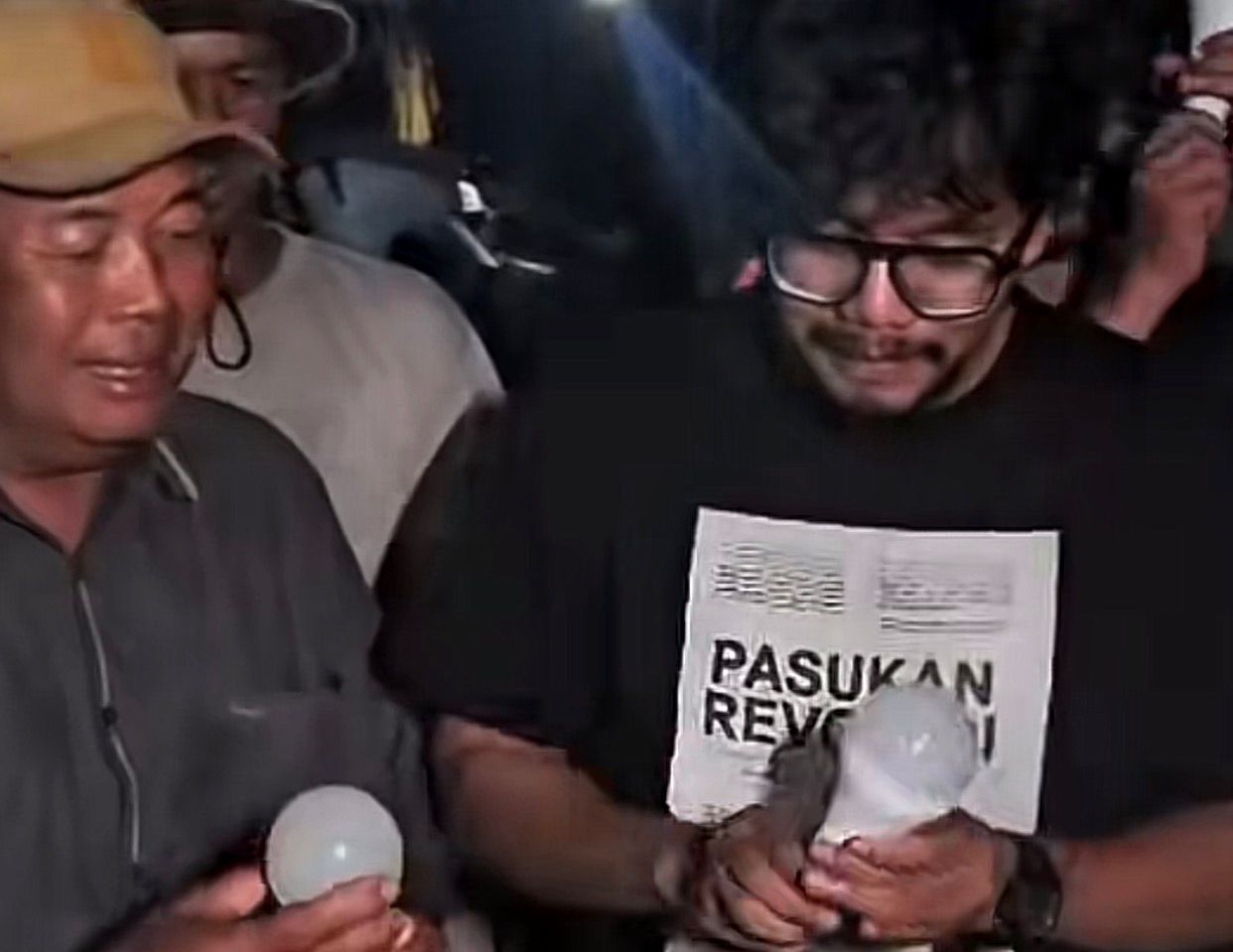 Aksi Sosial Ferry Irwandi Viral! Donasi Fantastis Rp10,3 Miliar Bikin Netizen Terharu