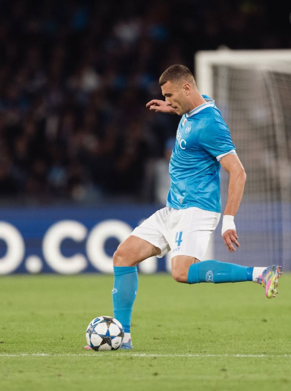 Napoli Gagal Maksimalkan Dominasi, Ditahan Imbang Eintracht Frankfurt Tanpa Gol di Maradona