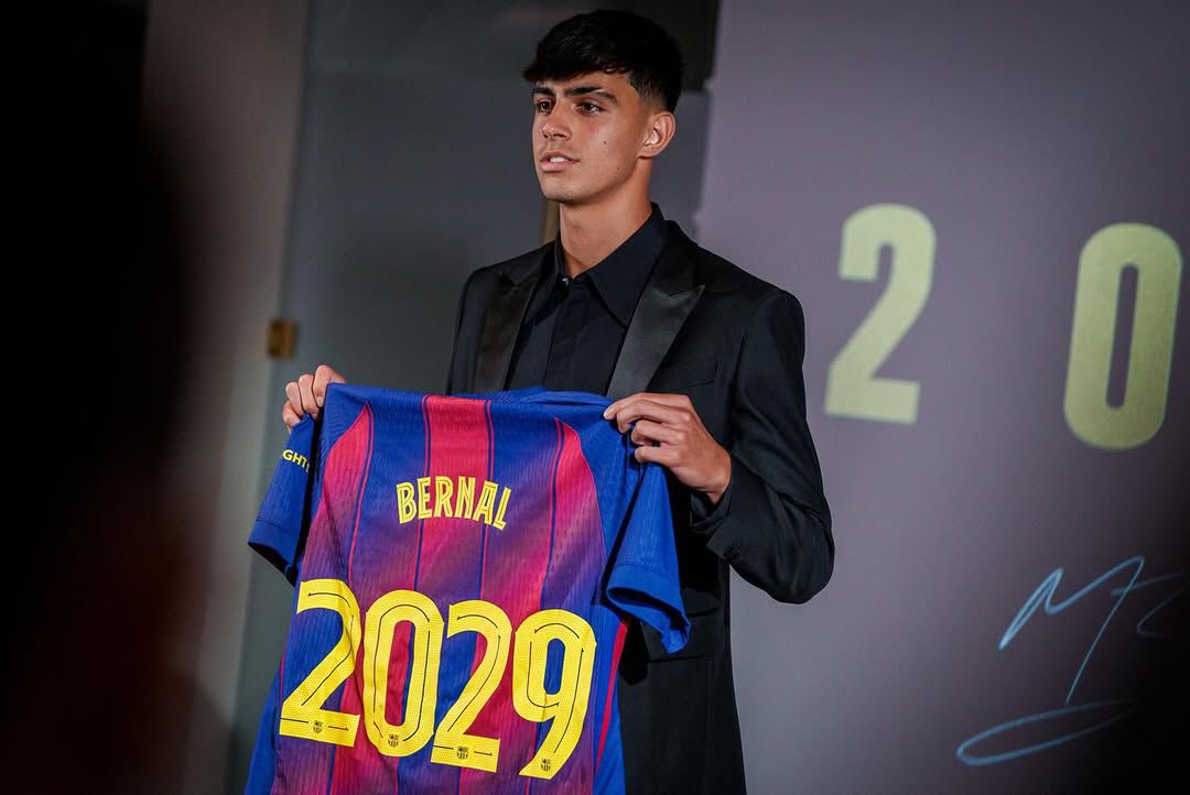 Resmi: Gelandang Muda Marc Bernal Teken Kontrak Panjang di Barcelona sampai 2029