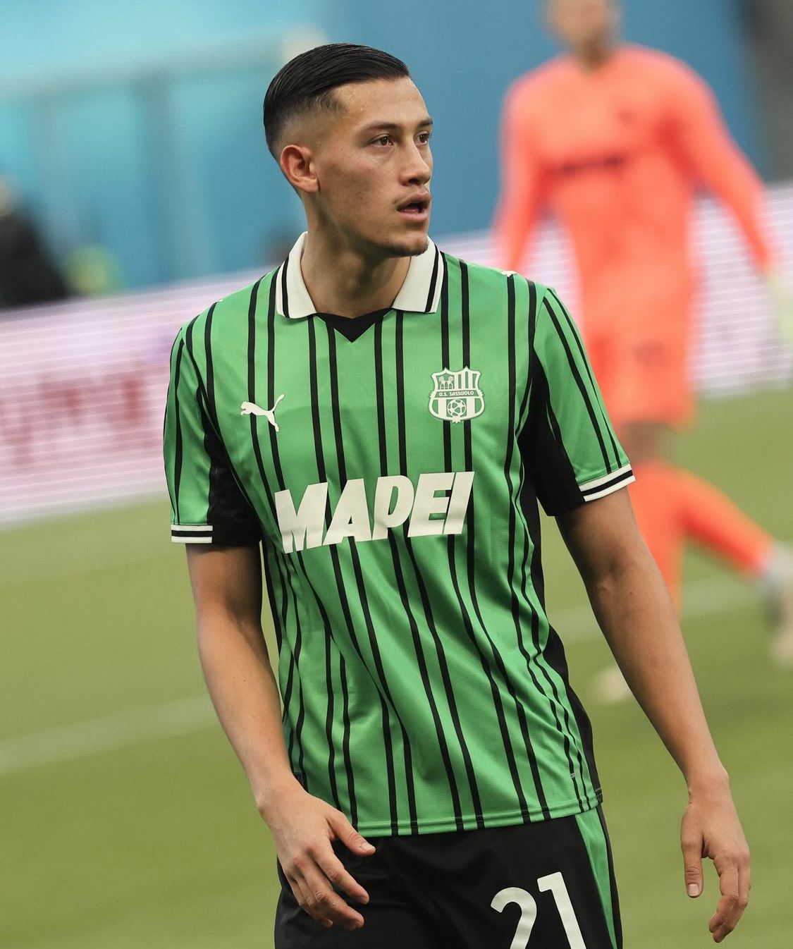 Sassuolo Kalahkan Cagliari 2-1: Laurienté dan Pinamonti Cetak Gol, Jay Idzes Tampil Solid di Lini Belakang