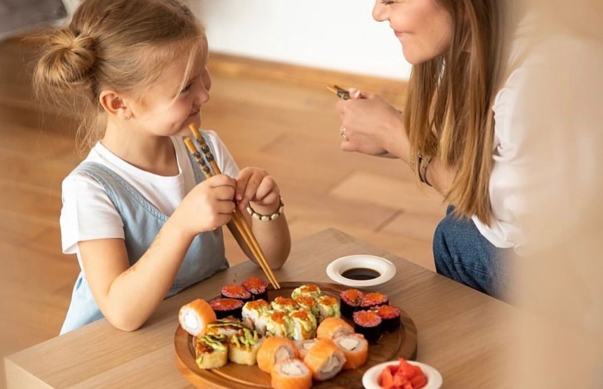 Anak-anak Perlu Waspada Mengonsumsi Sashimi, Risiko dan Dampaknya bagi Kesehatan