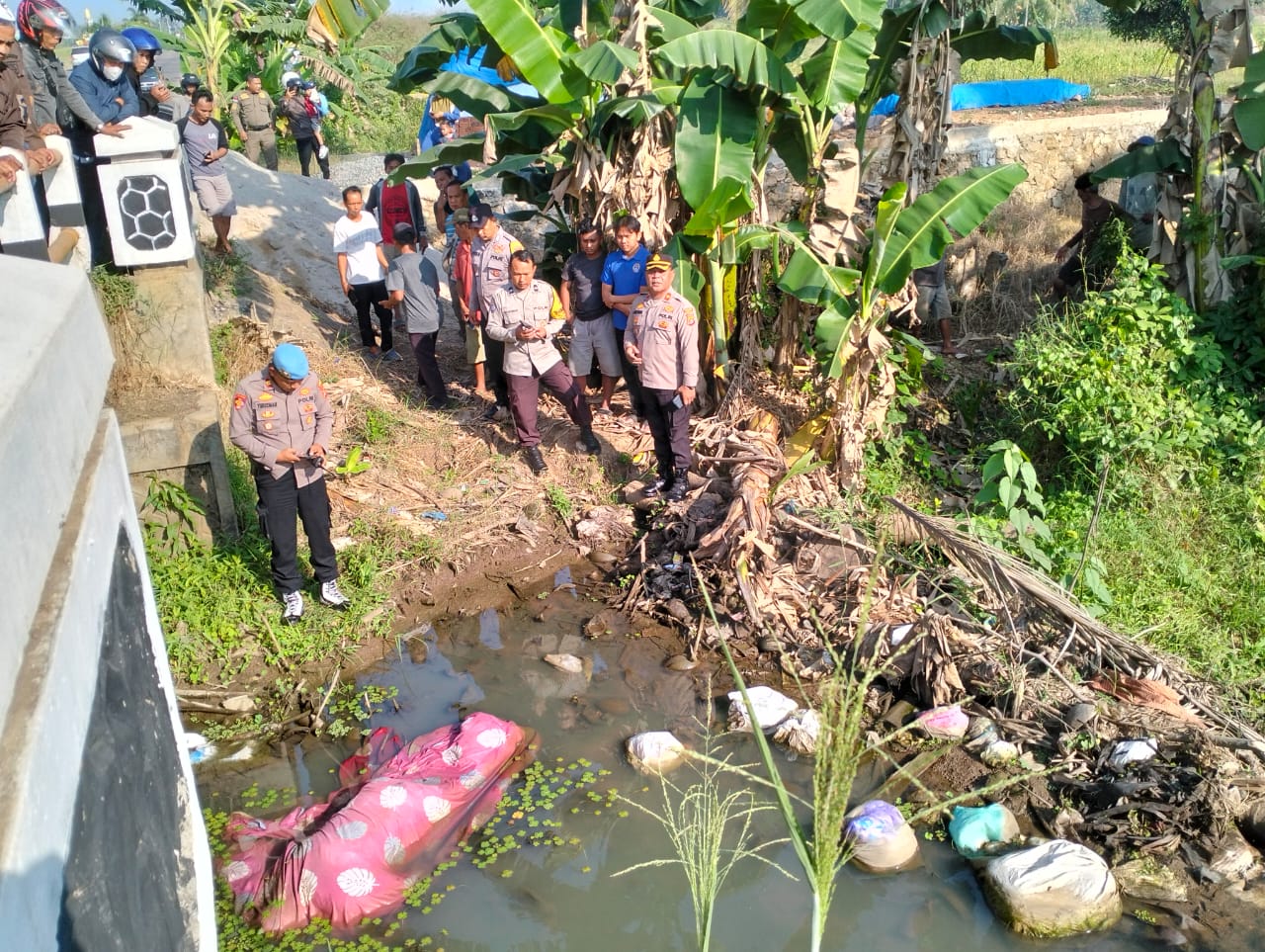 Identitas Mayat Dibungkus Seprai Terungkap