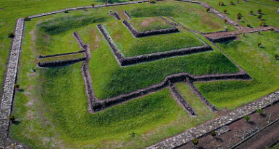 Taman Purbakala Pugung Raharjo: Jejak Peradaban Kuno di Tengah Alam Lampung