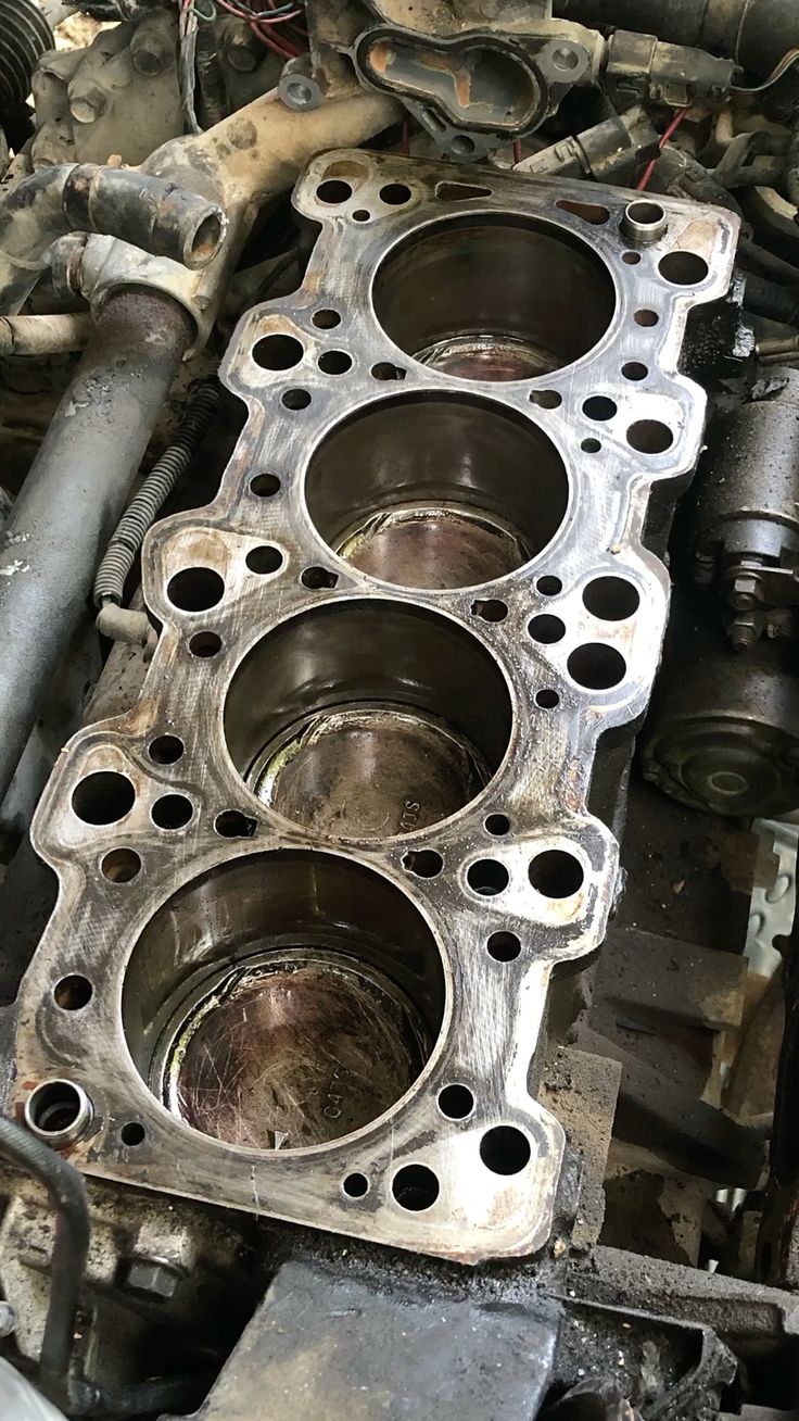 Waspada Water Hammer! Ini Cara Mencegah Mesin Mobil Rusak Akibat Kemasukan Air