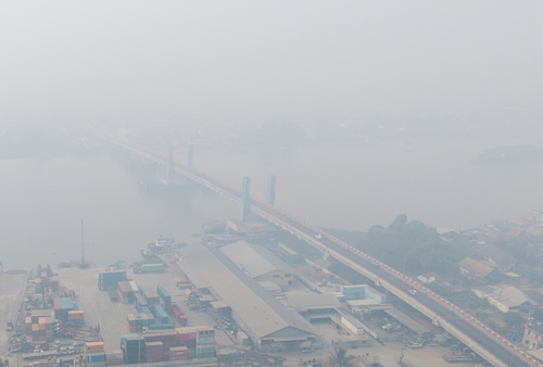 Kabut Asap Makin Tebal, Kualitas Udara Palembang Capai Level Berbahaya