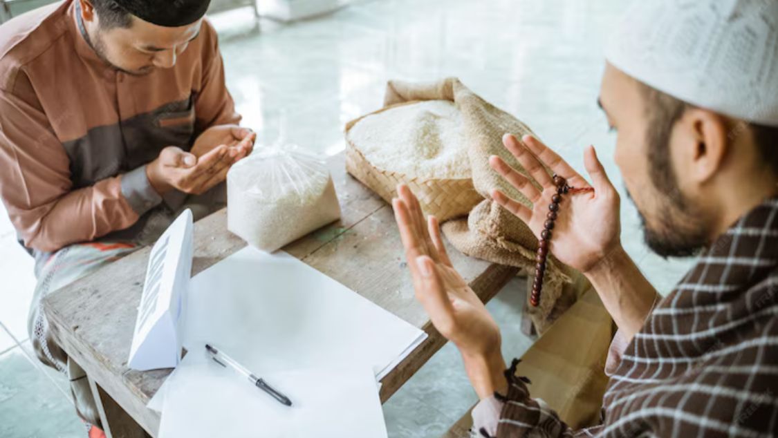 Kenapa Zakat Fitrah Dibayar di Akhir Ramadan? Ternyata Ada Makna Besar di Baliknya!