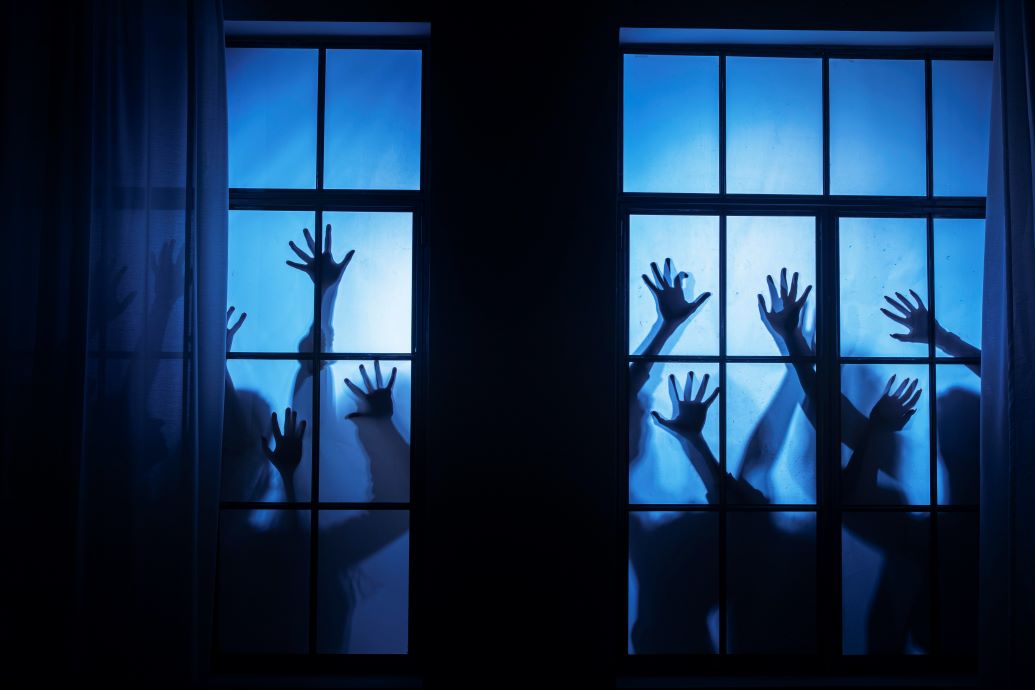 Bukan Lapor Kebakaran, Damkar Lampung Selatan Sigap Bantu Warga Diganggu Makhluk Halus