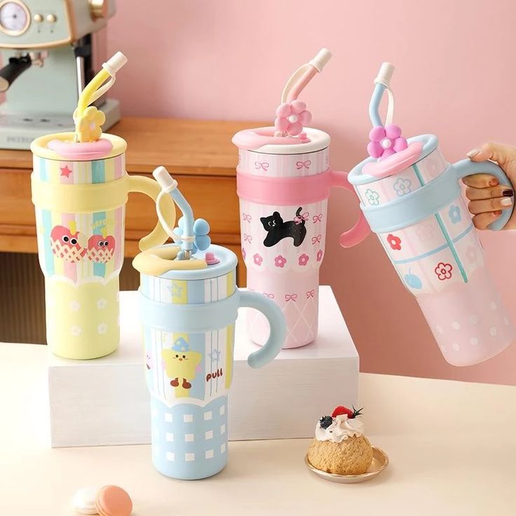 Dari Fungsional ke Fashionable: Tren Tumbler Jadi Kesenangan Anak Muda