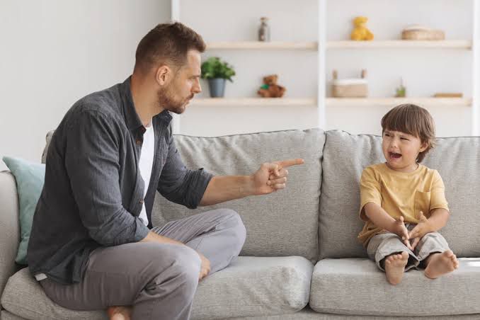 Daddy Issues, Saat Kehadiran Ayah Tak Lengkap Secara Emosional