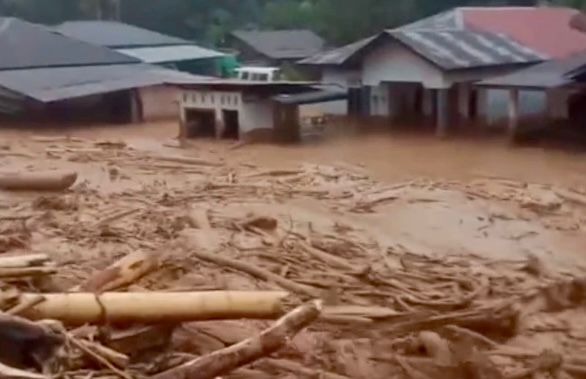 Banjir Longsor Landa Tapanuli Tengah, Empat Warga Meninggal dan Ribuan Rumah Terendam