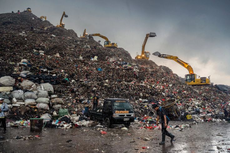 Pemerintah Target Hentikan TPA Open Dumping pada 2026
