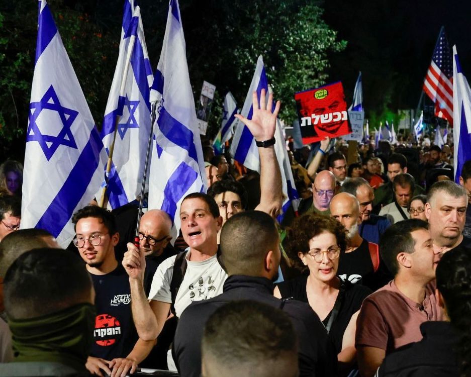 Ratusan Demonstran Kepung Rumah Netanyahu di Yerusalem, Protes Serangan ke Gaza