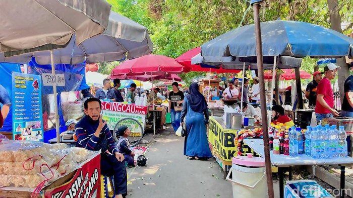 Waspada Jajanan Kaki Lima! Ini Daftar Makanan Pinggir Jalan yang Sering Dapat Peringatan Dokter