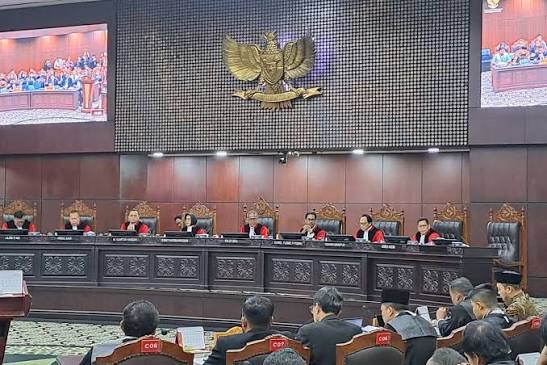 MK Tak Temukan Bukti Ijazah SLTA Gibran, Ini Pertimbangannya
