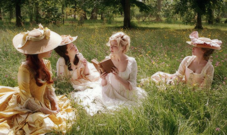  5 Film dengan Visual Kerajaan yang Memanjakan Mata