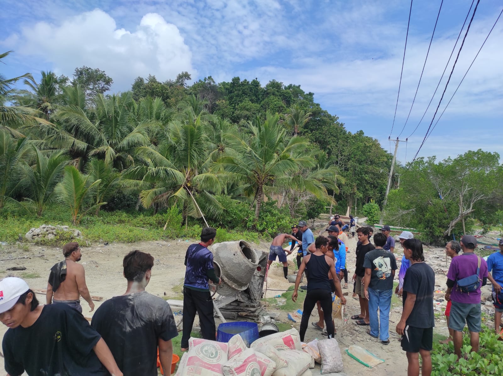 Tiket Masuk Wisata Pahawang Jadi Sumber Pembangunan Jalan Desa