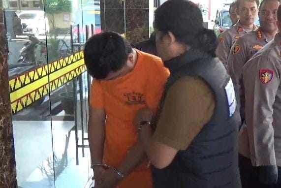 Pria Di Bandar Lampung Diringkus Usai Todongkan Golok dan Rampas HP