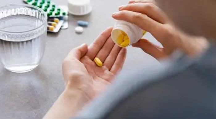 China Kembangkan “Pil Panjang Umur”, Diklaim Bisa Membuat Manusia Hidup Lebih dari 100 Tahun