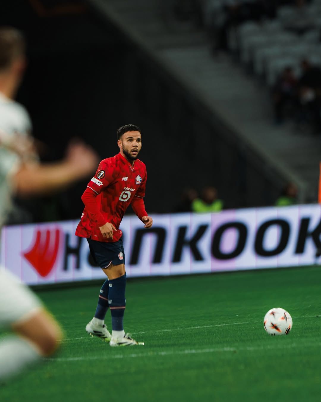 LOSC Lille Tundukkan Brann 2-1, Calvin Verdonk Jadi Sorotan
