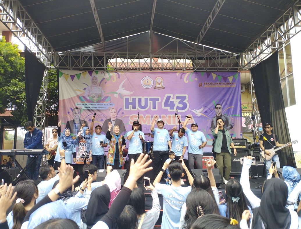 Semarak  HUT YP UNILA Ke-43 Hadirkan Guest Star 'Dide Hijau Daun'