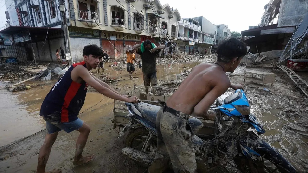 Indonesia Tegaskan Mampu Tangani Banjir Sumatra: Bantuan Asing Belum Dibutuhkan