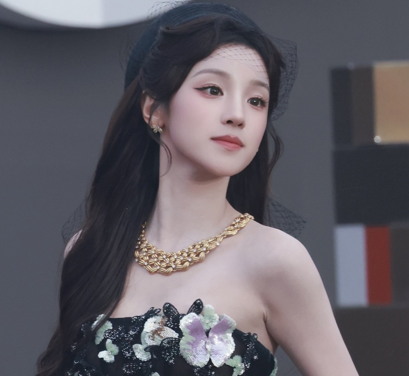 Yuqi i-dle Raih BAZAAR QUEEN di BAZAAR Gala 2026