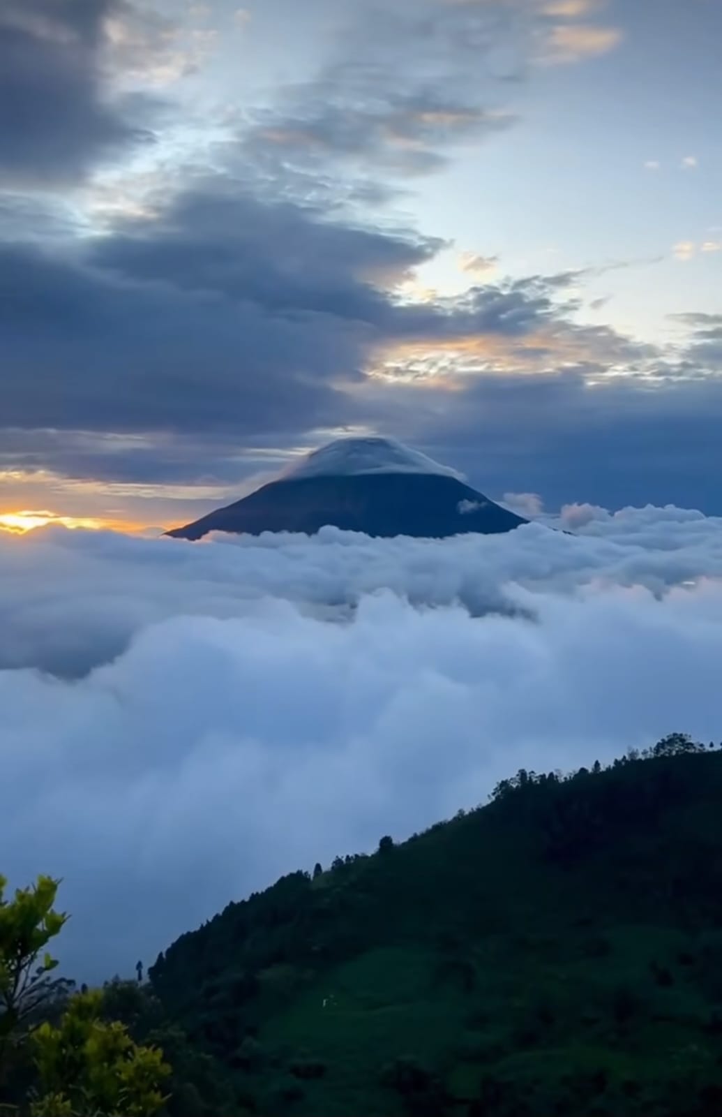 Pesona Dieng Wonosobo, Negeri di Atas Awan yang Selalu Memikat Wisatawan