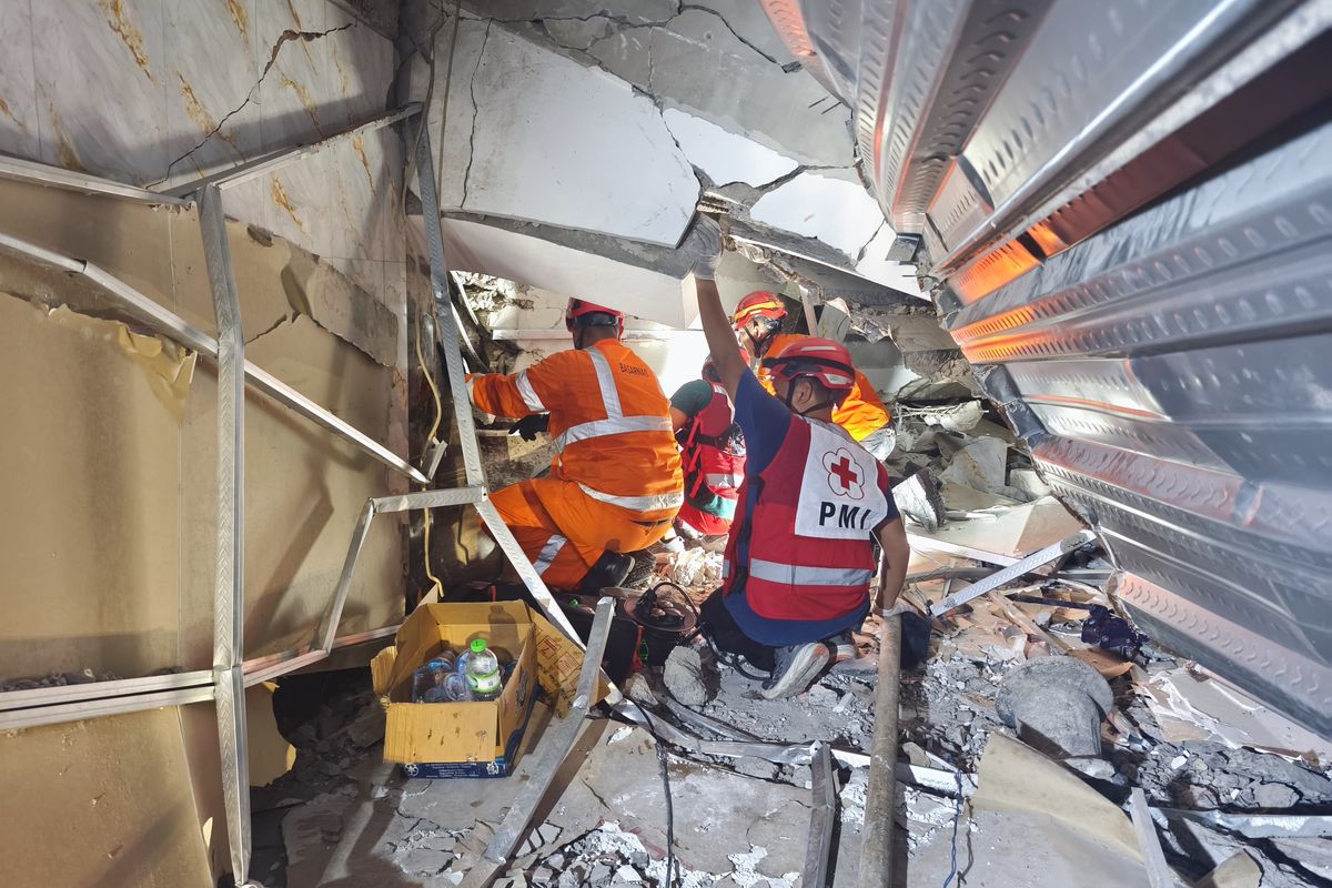 Runtuhnya Gedung Ponpes Al Khoziny: Polisi Selidiki Penyebab Kejadian