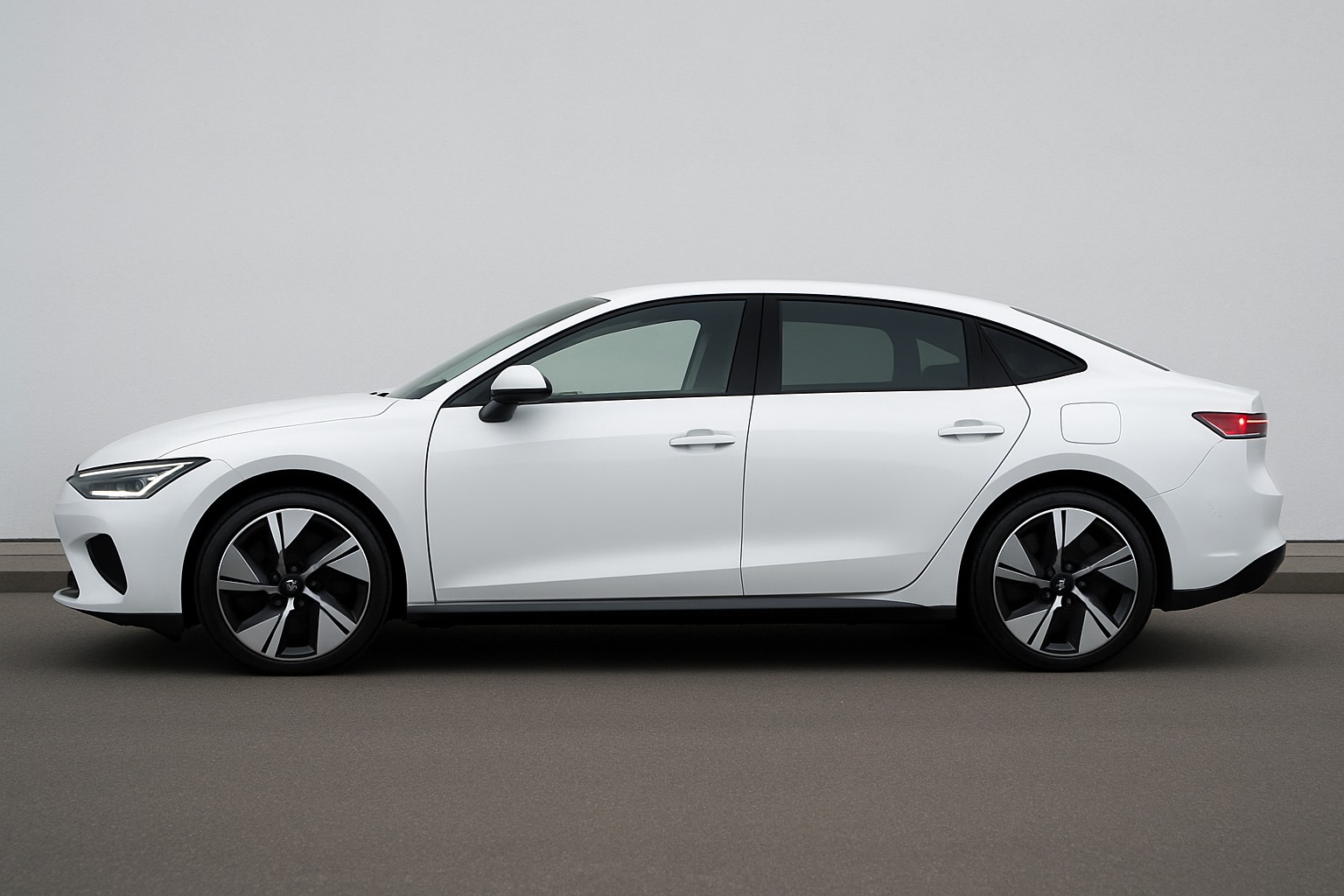 Tantangan Mobil Listrik: Infrastruktur Pengisian Daya di Indonesia Masih Terbatas