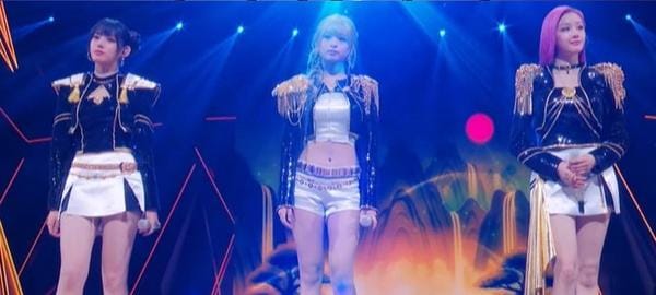 BABYMONSTER Guncang MAMA 2025, Tiga Personel Tampil Membawakan 'Golden' dengan Konsep HUNTR/X