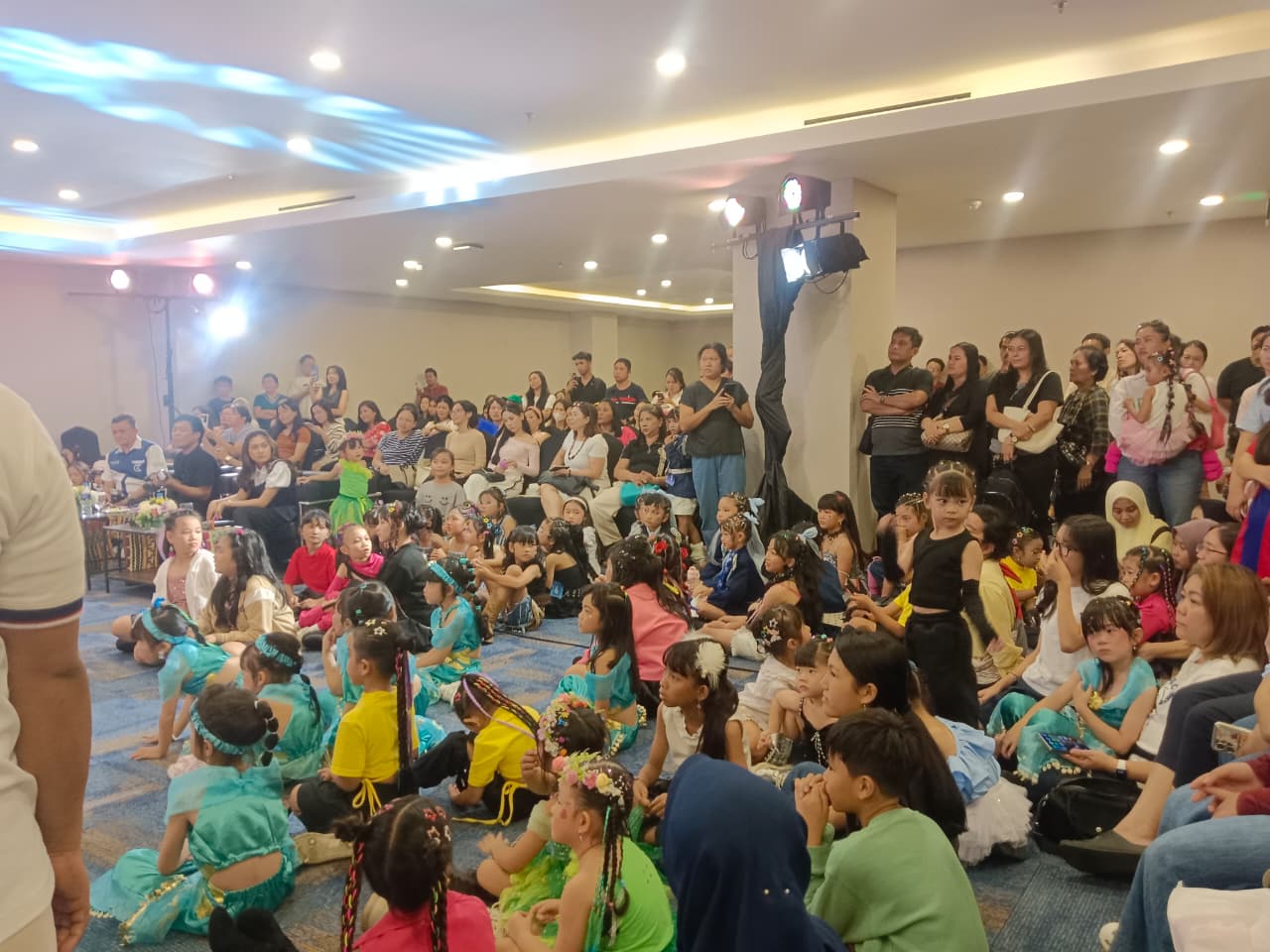 Panggung MK Studio Siap Hebohkan Lampung Lewat K-Pop Dance