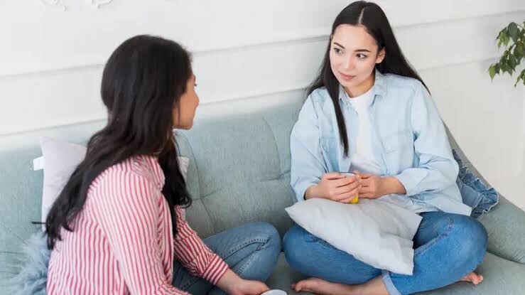 Bercerita kepada Orang Lain Membantu Ringankan Beban Emosional