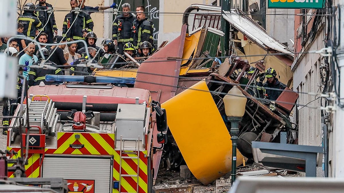 Portugal Berduka, Kecelakaan Kereta Gantung Gloria Renggut 15 Nyawa