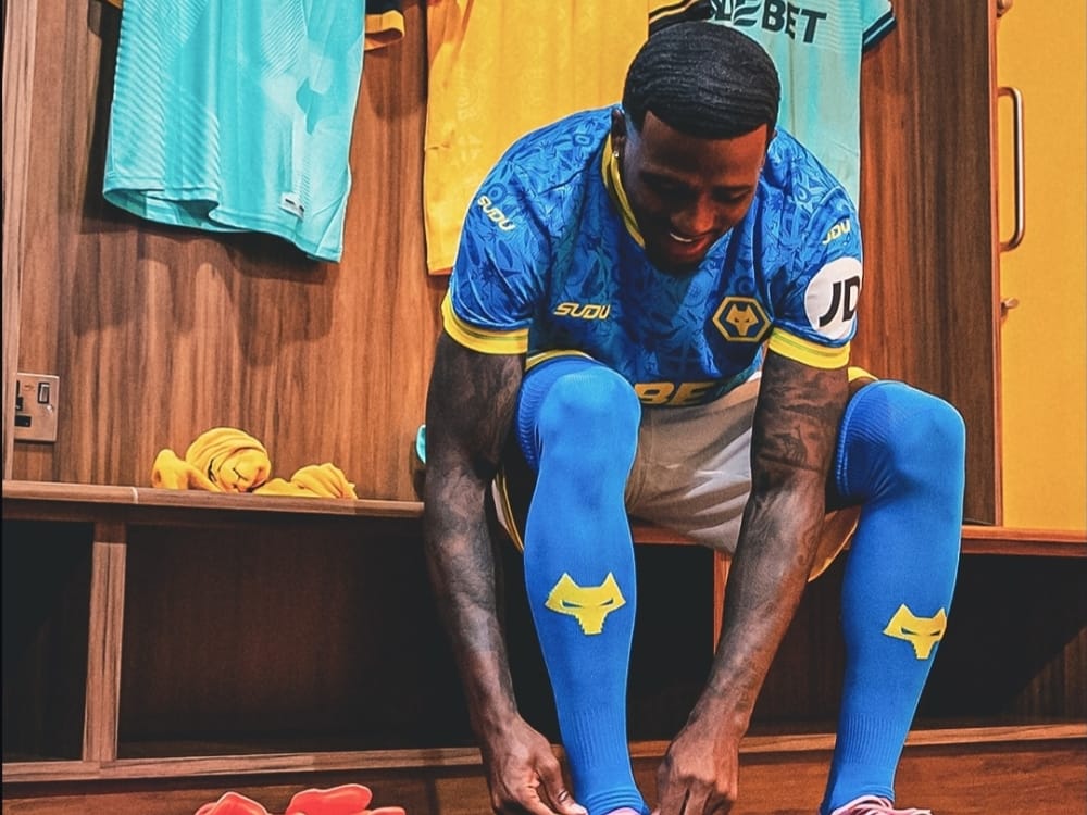 Wolves Resmi Dapatkan Jackson Tchatchoua dari Hellas Verona