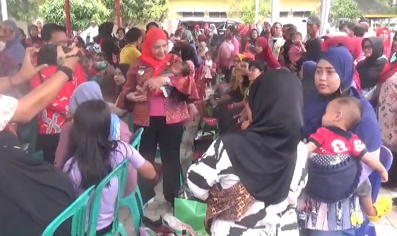 Wujudkan Zero Stunting, 1000 Balita Bandar Lampung Dapat Paket Makanan Bergizi 