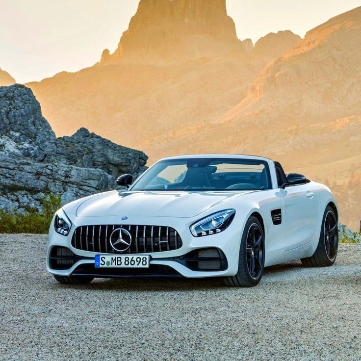 5 Mobil Paling Irit Tahun 2025: Hemat BBM tapi Tetap Gaya