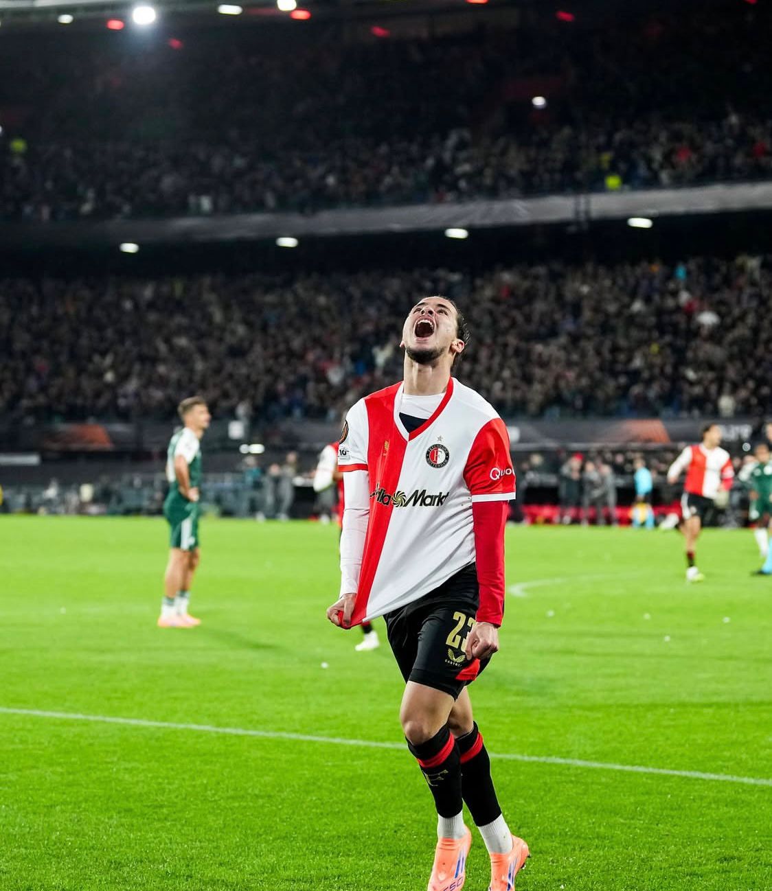 Feyenoord Comeback Gemilang! Kalah Lebih Dulu, Balikkan Keadaan 3-1 atas Panathinaikos
