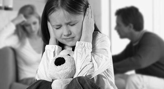 Perceraian Orang Tua: Bom Waktu yang Perlahan Menghancurkan Jiwa Anak