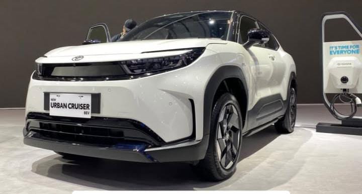 Toyota Urban Cruiser Hadir dengan Desain Modern dan Fitur Canggih, Ini Spesifikasinya!
