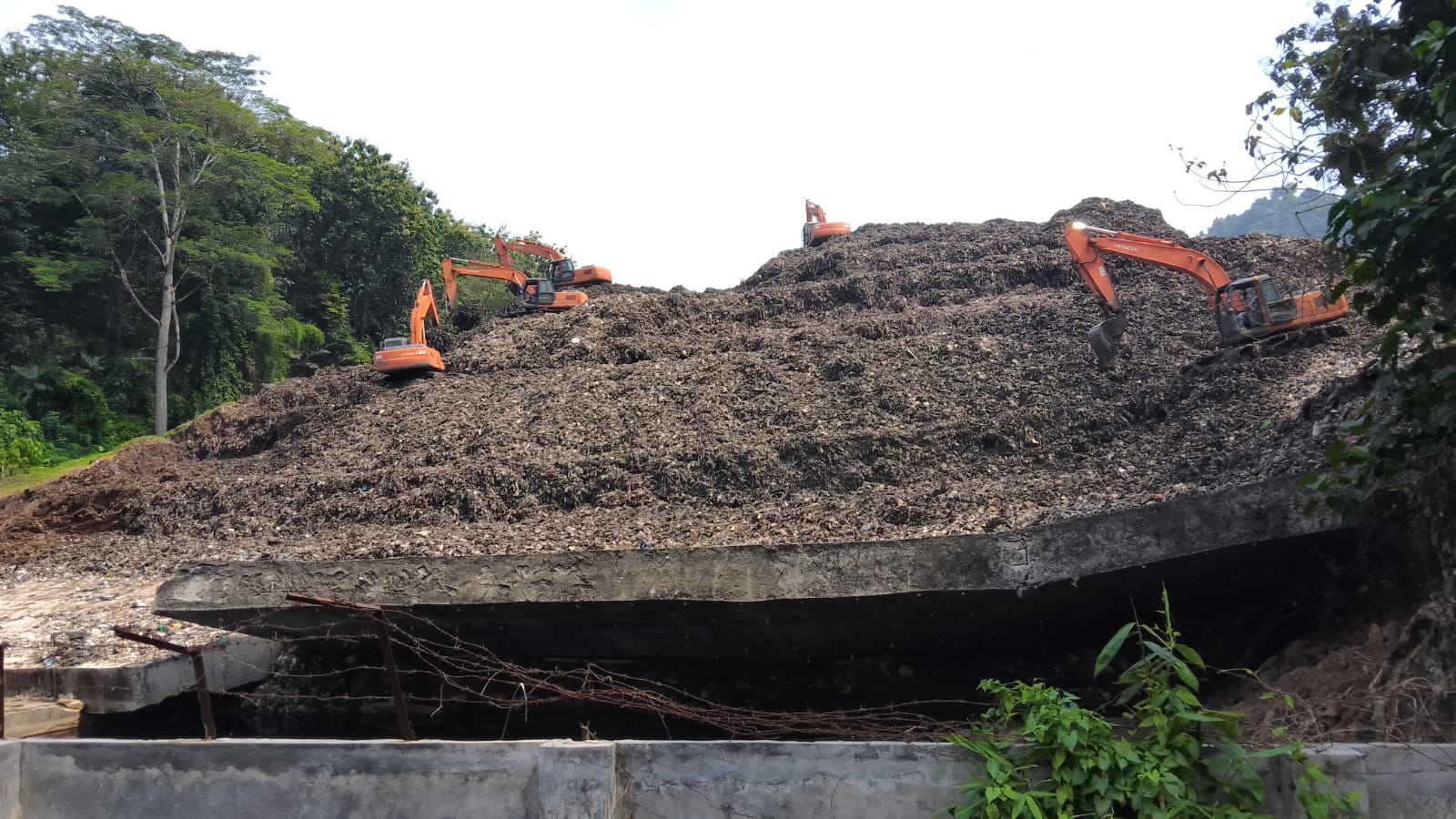 Lokasi Baru Pengganti TPA Bakung Belum Ada