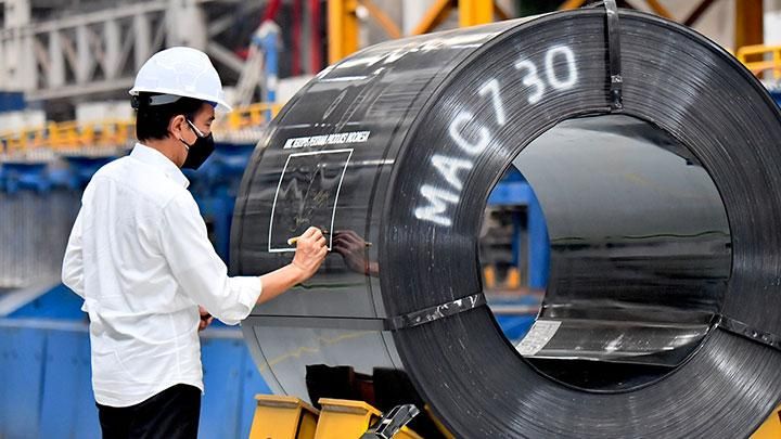 Dihantam Kenaikan Energi, Industri Baja Pilih Bertahan dan Pangkas Pengeluaran