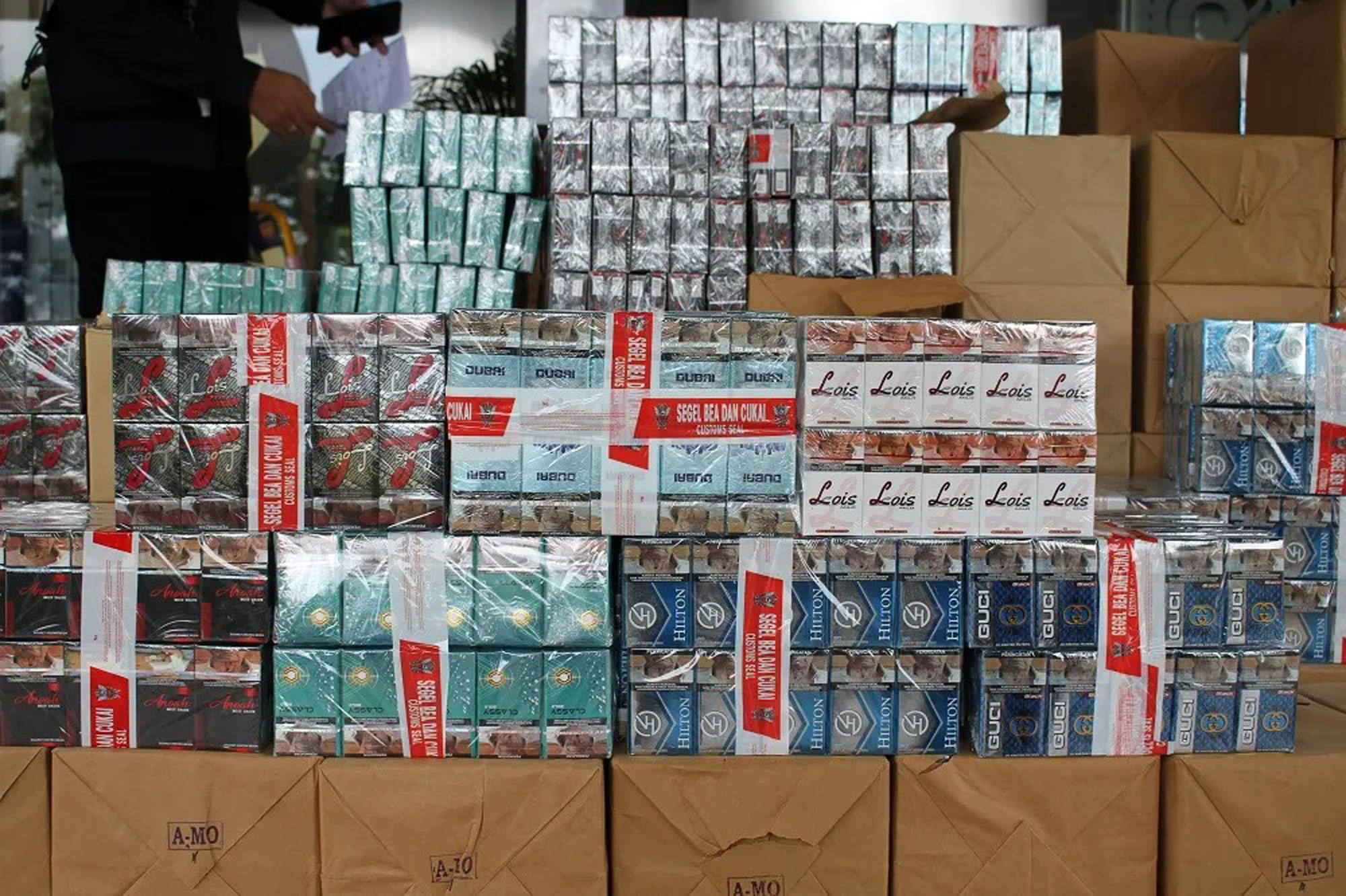 Pemerintah Hentikan Kenaikan Cukai Rokok Tahun Depan, Publik Lontarkan Protes