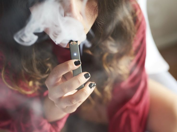 Apa Benar Vape Lebih Berbahaya dari Rokok Konvensional?