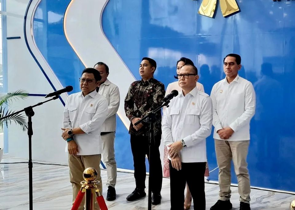 Pemerintah Siapkan Beasiswa Kerja ke Luar Negeri bagi 500 Ribu Lulusan SMK